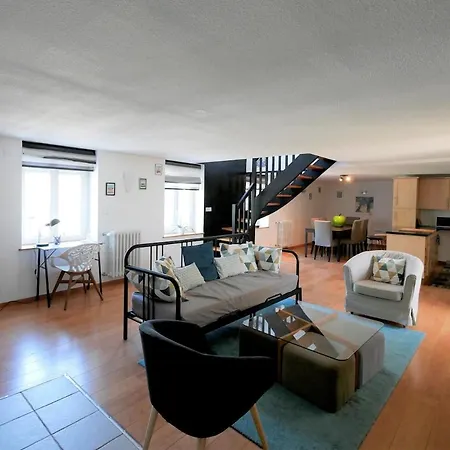 Le Cosy Duplex Centre Betton